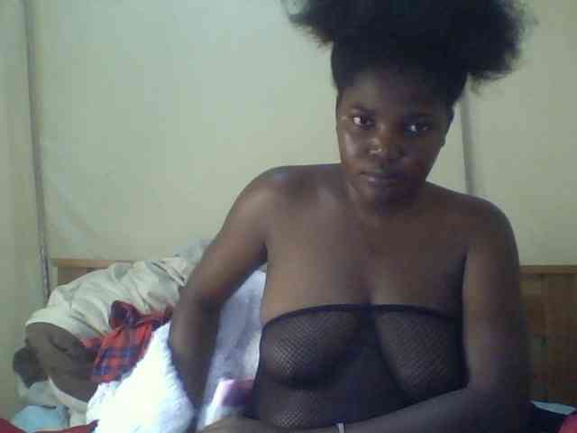 Cute-Divah webcam