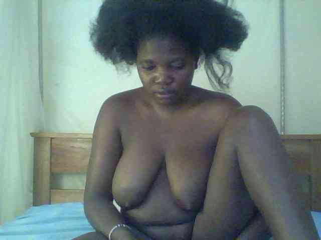 Cute-Divah webcam