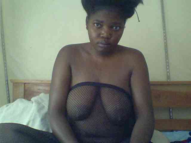 Cute-Divah webcam