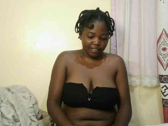 Cute-Divah webcam