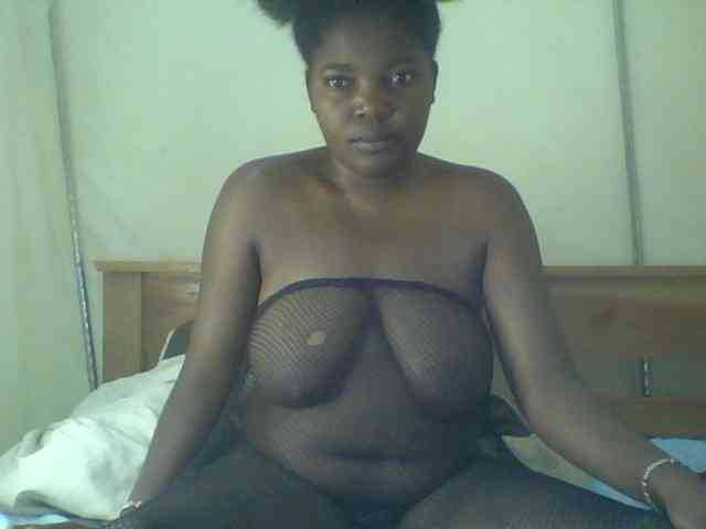 Cute-Divah webcam