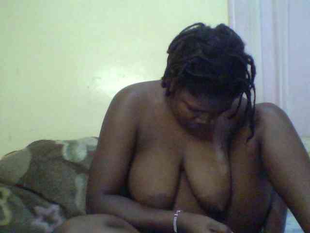 Model: Cute-Divah