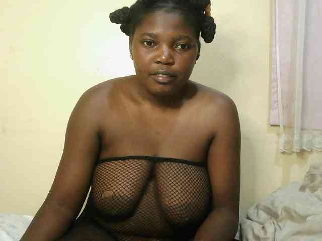 Cute-Divah webcam
