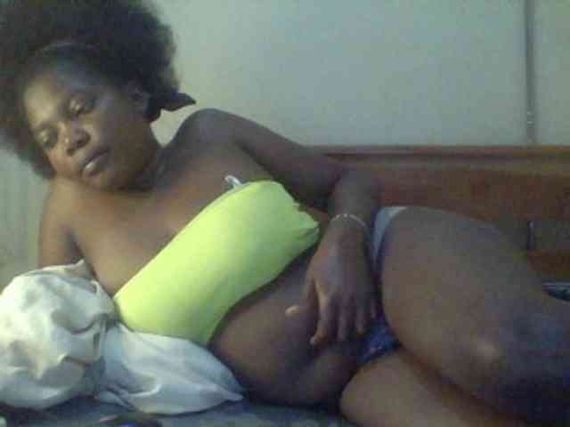 Cute-Divah webcam
