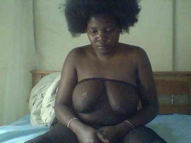 Cute-Divah webcam