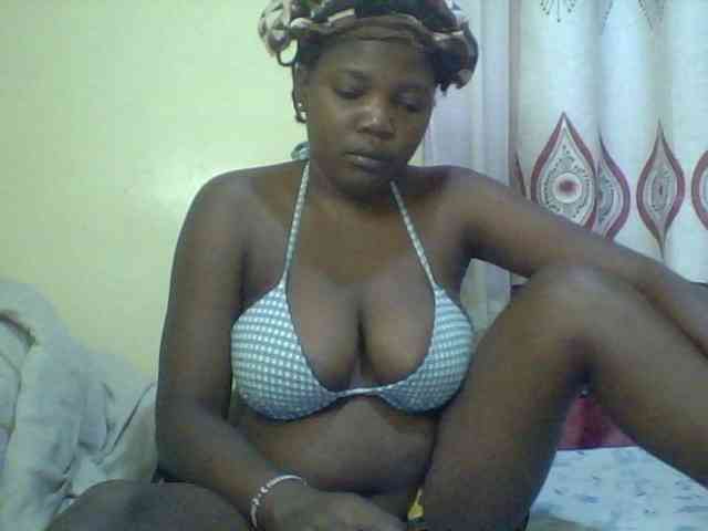 Cute-Divah webcam