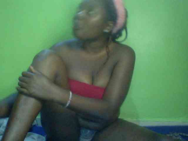 Cute-Divah webcam