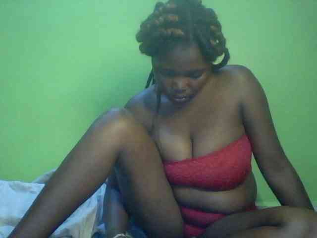 Cute-Divah webcam