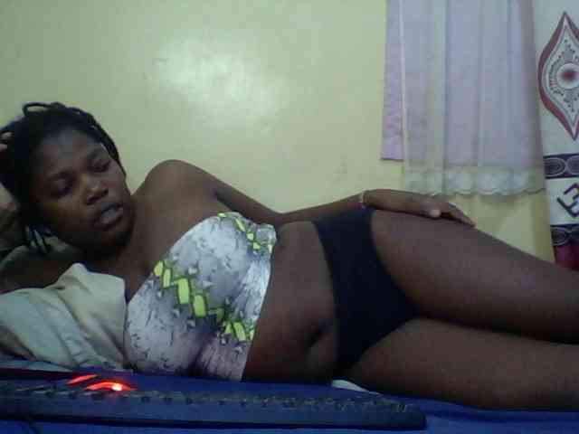 Cute-Divah webcam