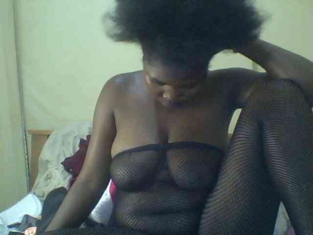 Cute-Divah webcam