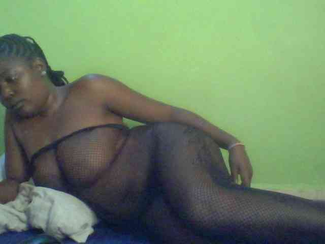 Cute-Divah webcam