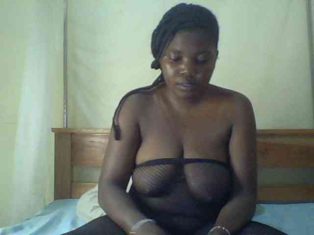 Cute-Divah webcam