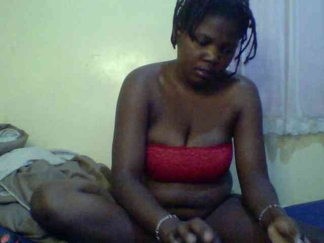 Cute-Divah webcam