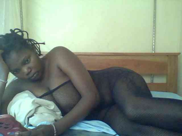 Cute-Divah webcam