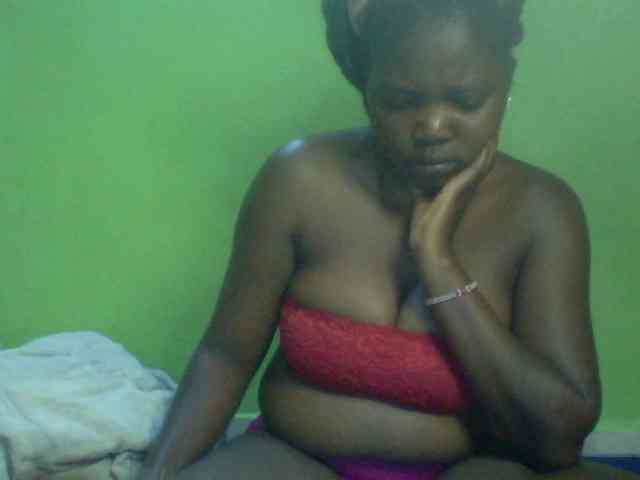 Cute-Divah webcam