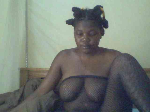 Cute-Divah webcam