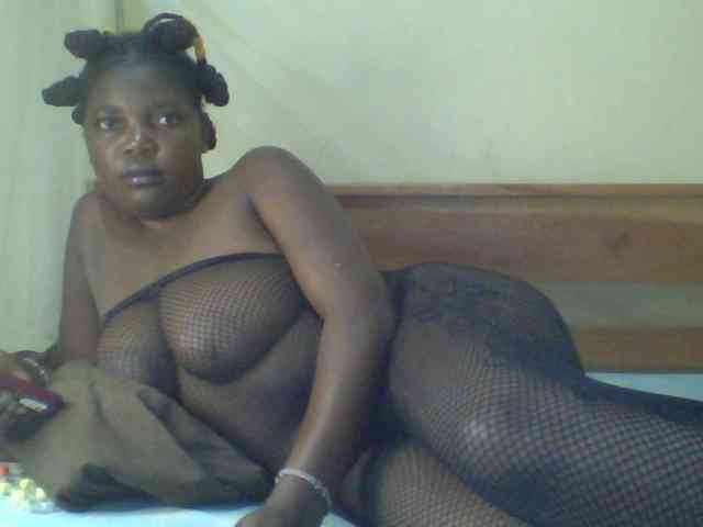 Cute-Divah webcam