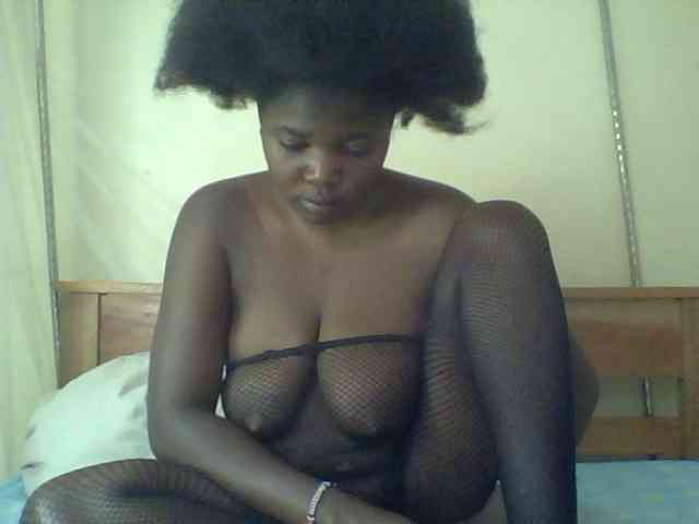 Cute-Divah webcam