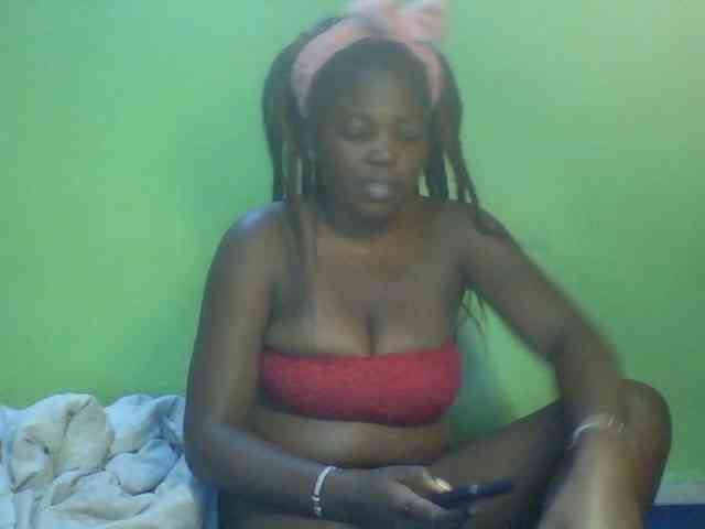 Cute-Divah webcam