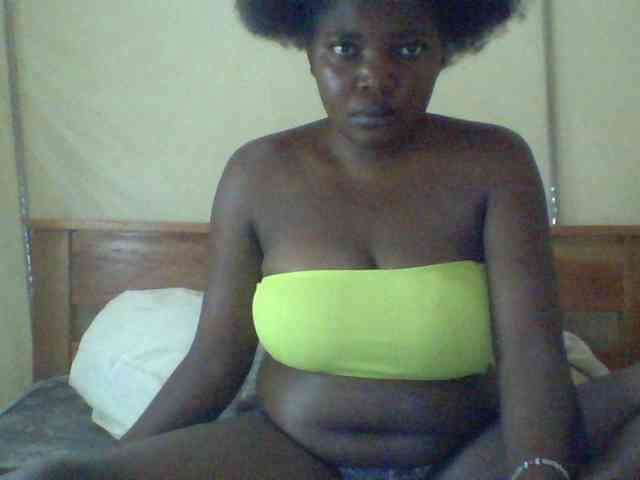 Cute-Divah webcam