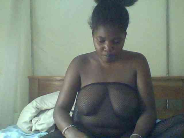 Cute-Divah webcam