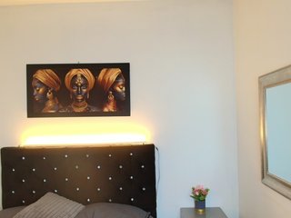 Melannyy-- Porn Show