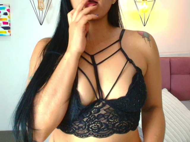 Melannyy--'s BongaCams show and profile