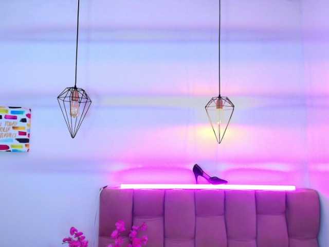 Melannyy--'s BongaCams show and profile