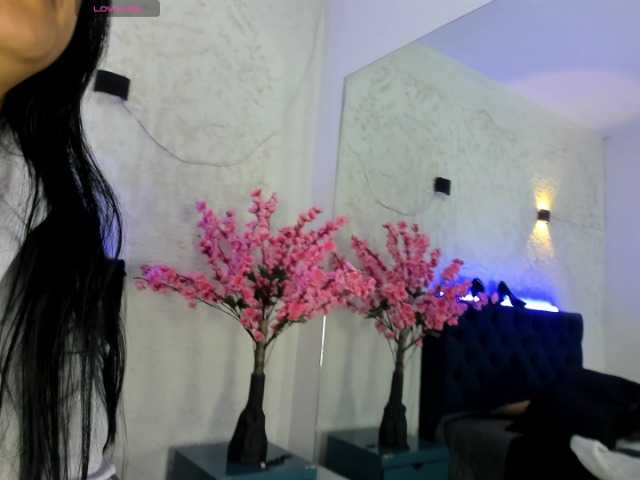 Melannyy-- live cam preview