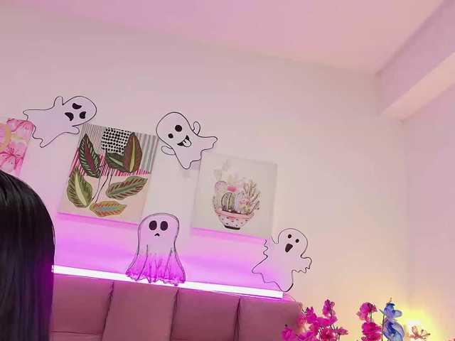 Melannyy-- live cam on BongaCams
