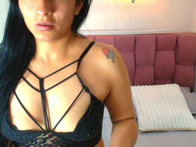 Melannyy--'s BongaCams show and profile