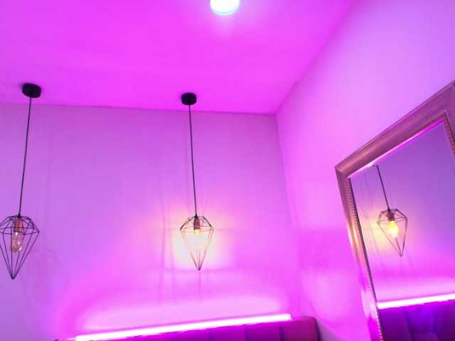 Melannyy--'s BongaCams show and profile