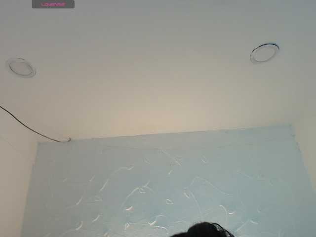 Melannyy-- live cam on BongaCams