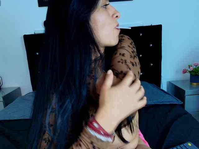 Melannyy-- webcam