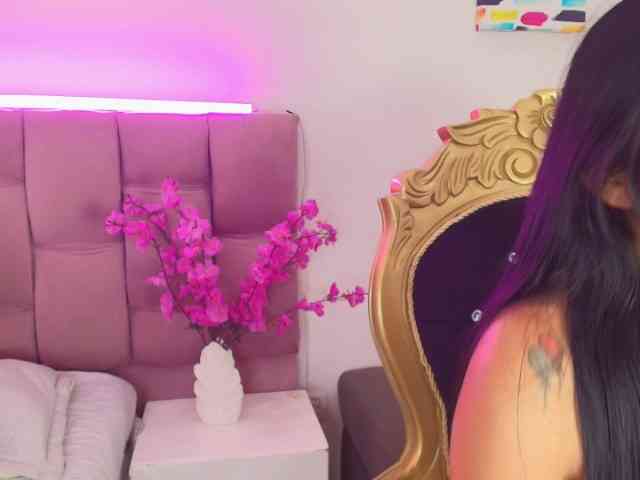 Melannyy-- webcam