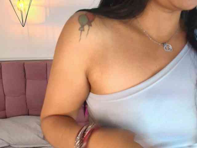 Melannyy-- webcam