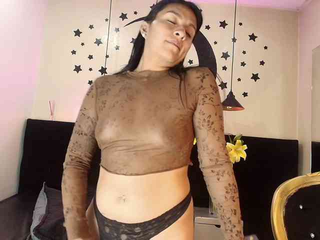 Melannyy-- webcam