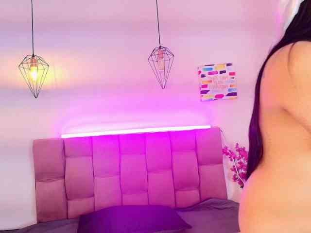 Melannyy-- webcam