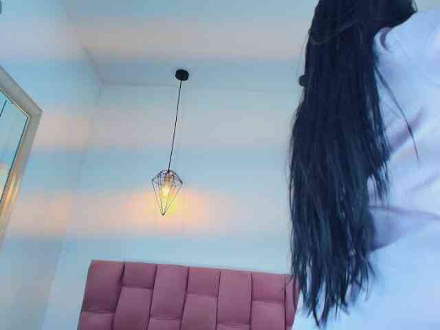 Melannyy-- webcam