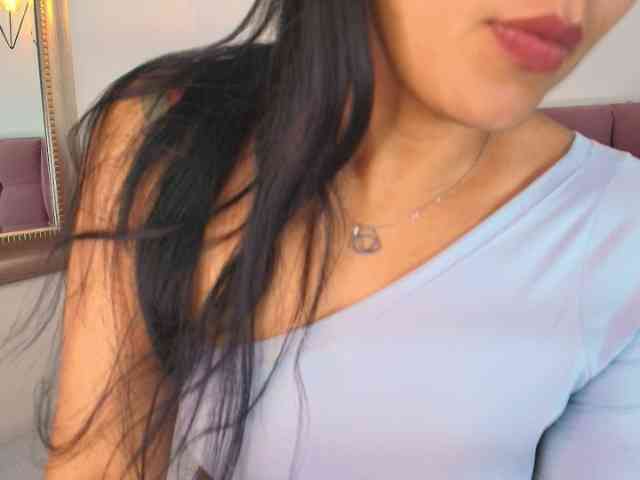 Melannyy-- webcam