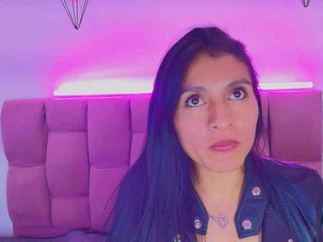 Melannyy-- webcam