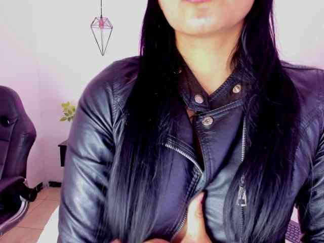 Melannyy-- webcam