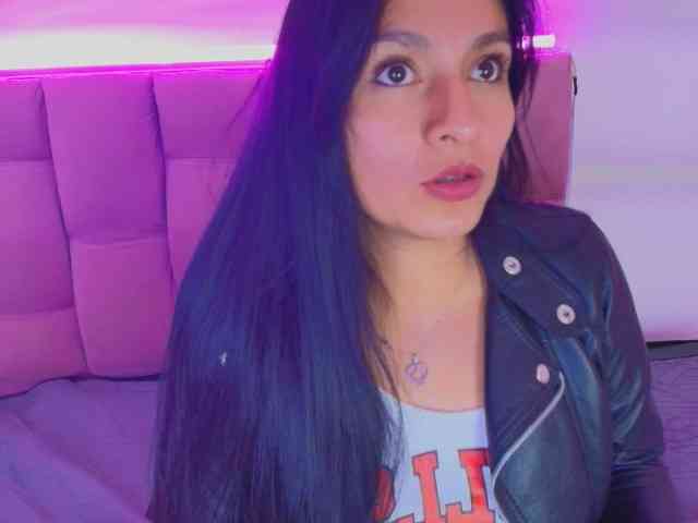 Melannyy-- webcam
