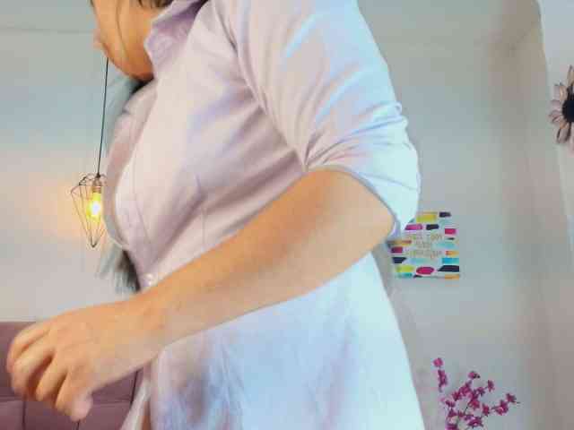 Melannyy-- webcam
