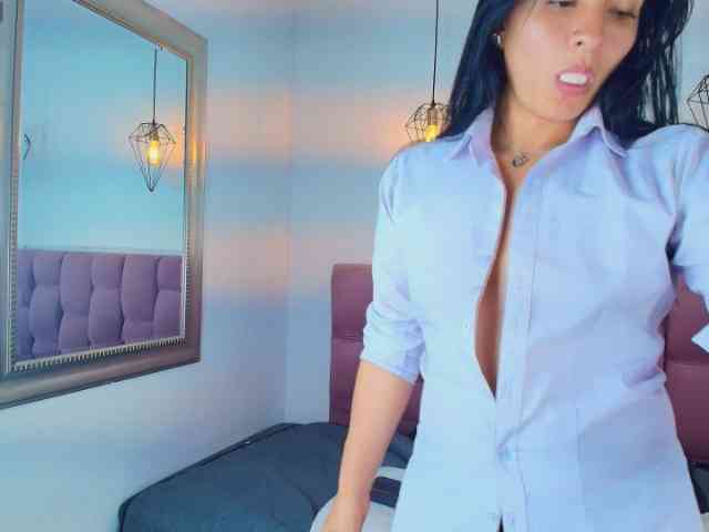 Melannyy-- webcam