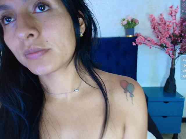 Melannyy-- webcam