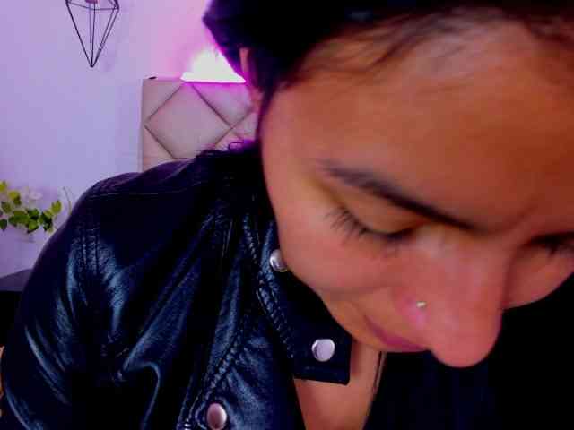 Melannyy-- webcam