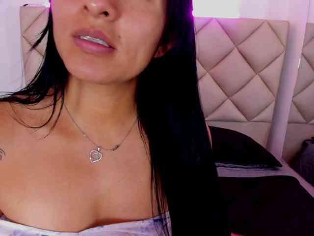 Melannyy-- webcam