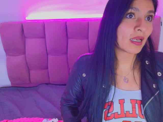 Melannyy-- webcam