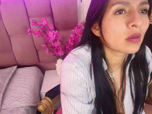 Melannyy-- webcam